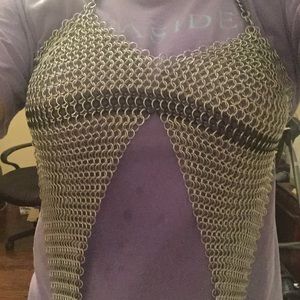 Chain mail halter